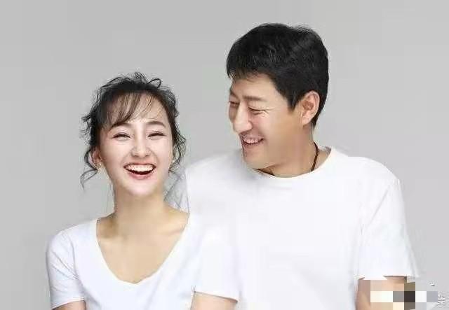 演员于震：我不是家暴男，我是三个孩子的幸福爸爸休闲区蓝鸢梦想 - Www.slyday.coM