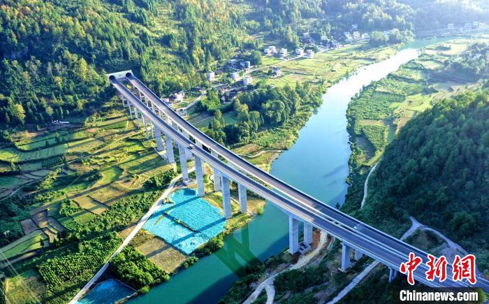 S22白永高速工程建造全面推动