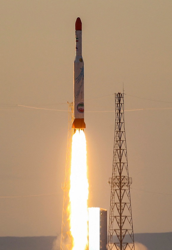 伊朗国防部宣布发射运载火箭