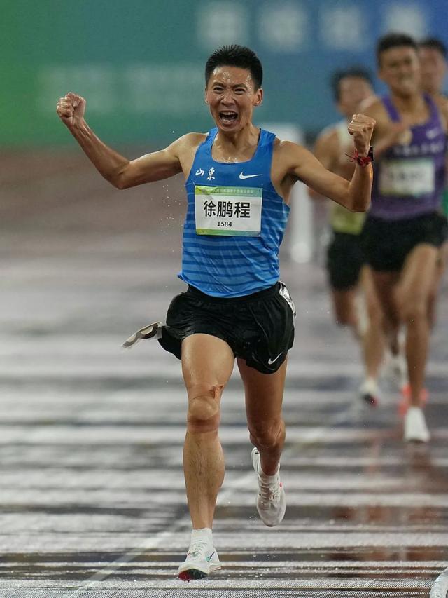 2021年度男女十佳中长跑运动员