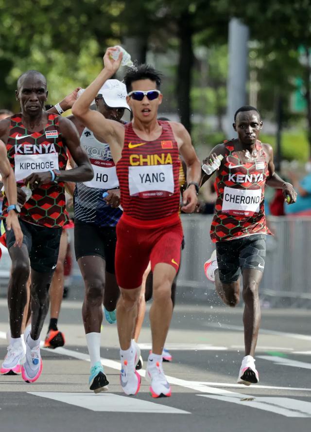 2021年度男女十佳中长跑运动员