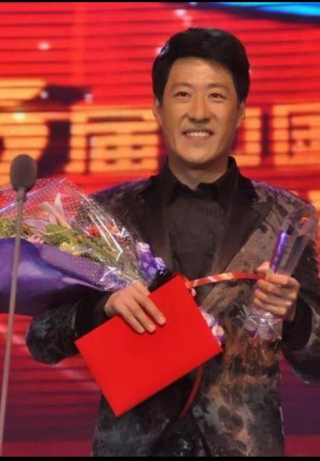 演员于震：我不是家暴男，我是三个孩子的幸福爸爸休闲区蓝鸢梦想 - Www.slyday.coM