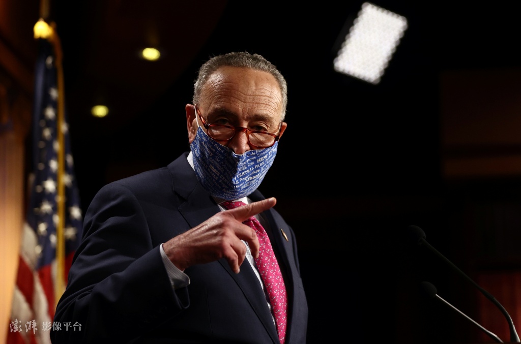 报道称,舒默已就这一时间安排与包括麦康奈尔在内的参议院共和党人