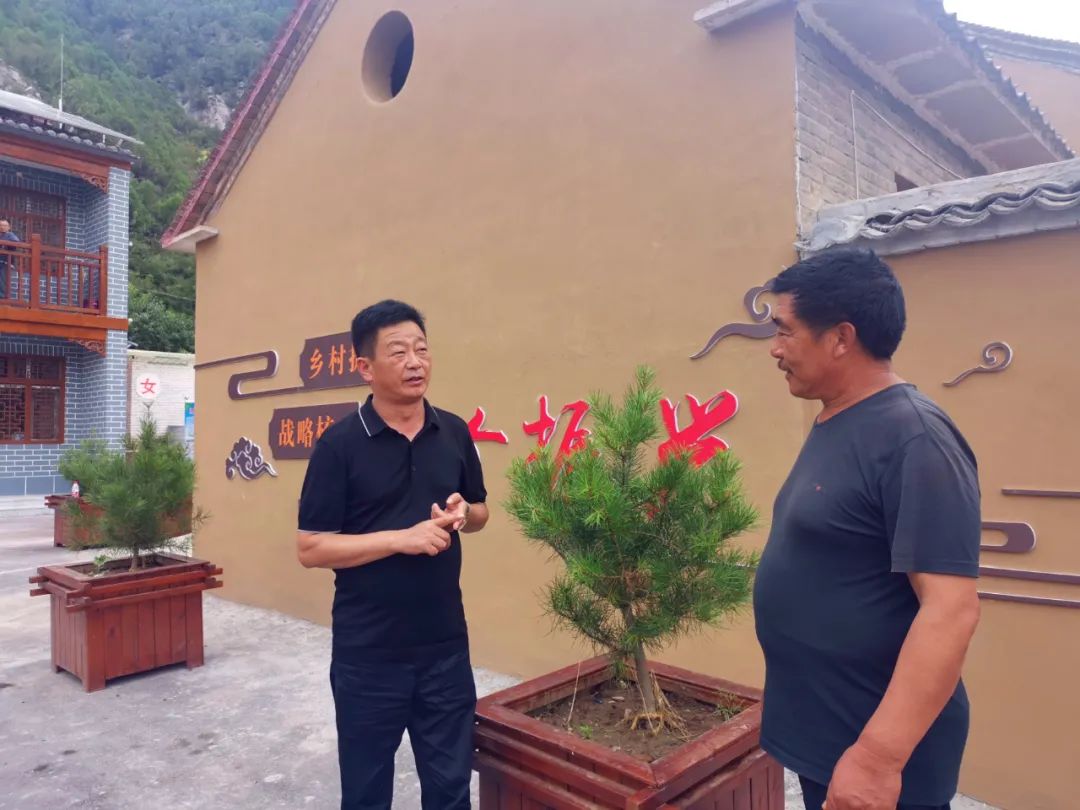 讲扶贫故事 | 石爱国:丹心长系山水间 赤子绘就丈河梦