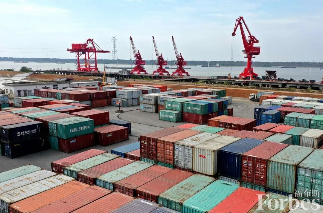 随着新冠疫情颠覆全球经济，中国超过美国成为第一大外国投资目的地休闲区蓝鸢梦想 - Www.slyday.coM