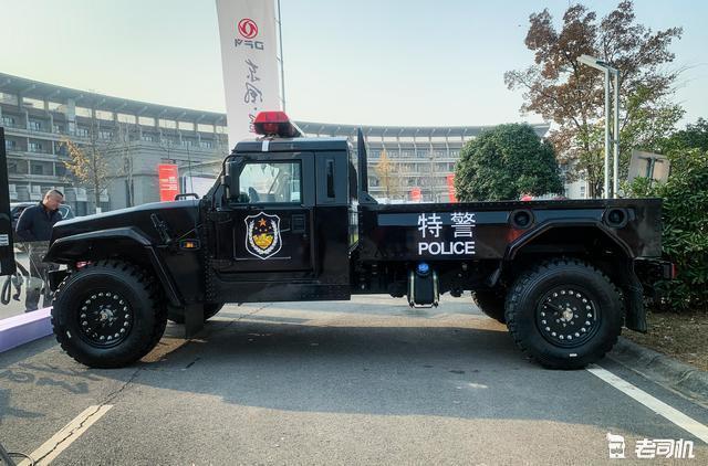 军车民用化大型单排皮卡 东风猛士m50民用版预计3月上市