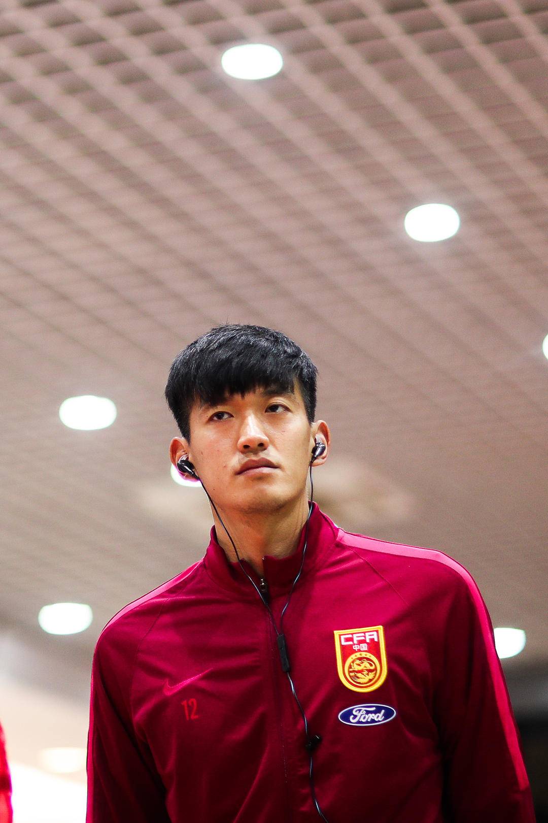 颜骏凌戴面具归来铁哥的训练让我浑身酸痛