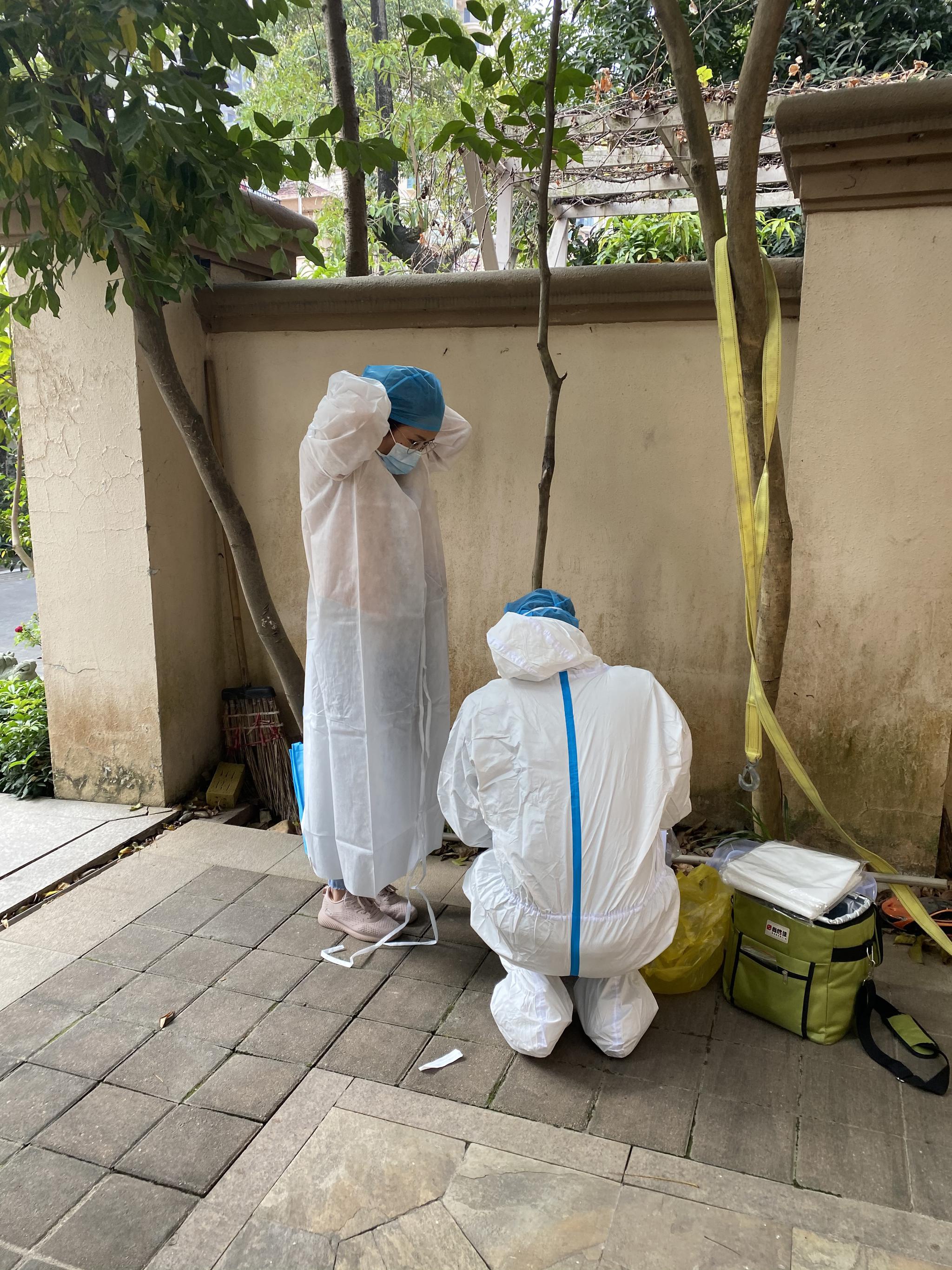 居家隔离如何落实?"三人小组"压实责任