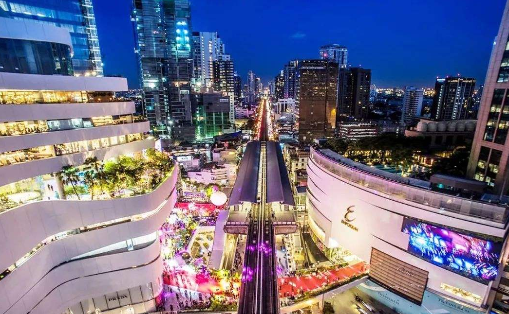 泰国曼谷特批房源!拉玛九正地铁口豪宅,购房送家具家电包!