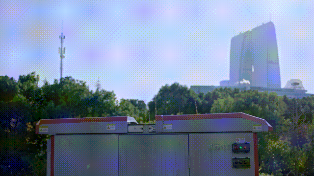 （配图：苏州工业园区蓝藻治理）