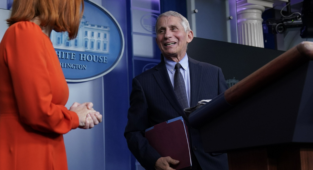 美国新冠病例有所下降，福奇说跟疫苗接种无关，警告不能沾沾自喜休闲区蓝鸢梦想 - Www.slyday.coM