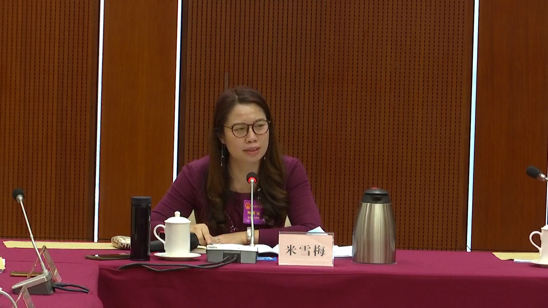 米雪梅说:"未来用工短缺会越来越严重,我觉得我们广东首先把外来工带