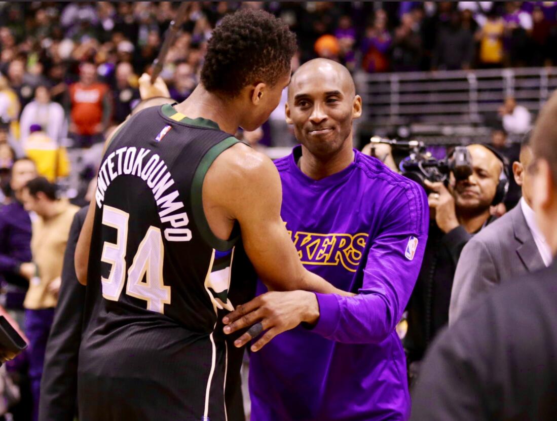 字母哥晒和科比同场竞技照片难忘时刻