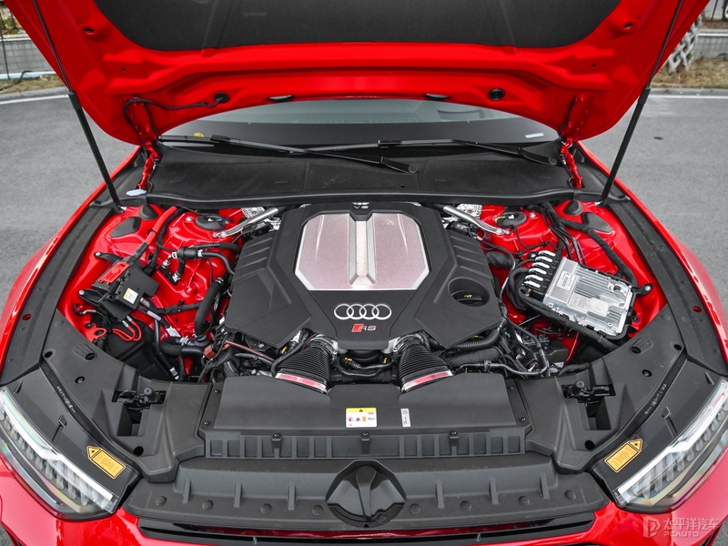 奥迪rs7 sportback到店 售145万元