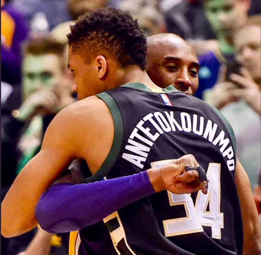 字母哥晒和科比同场竞技照片难忘时刻