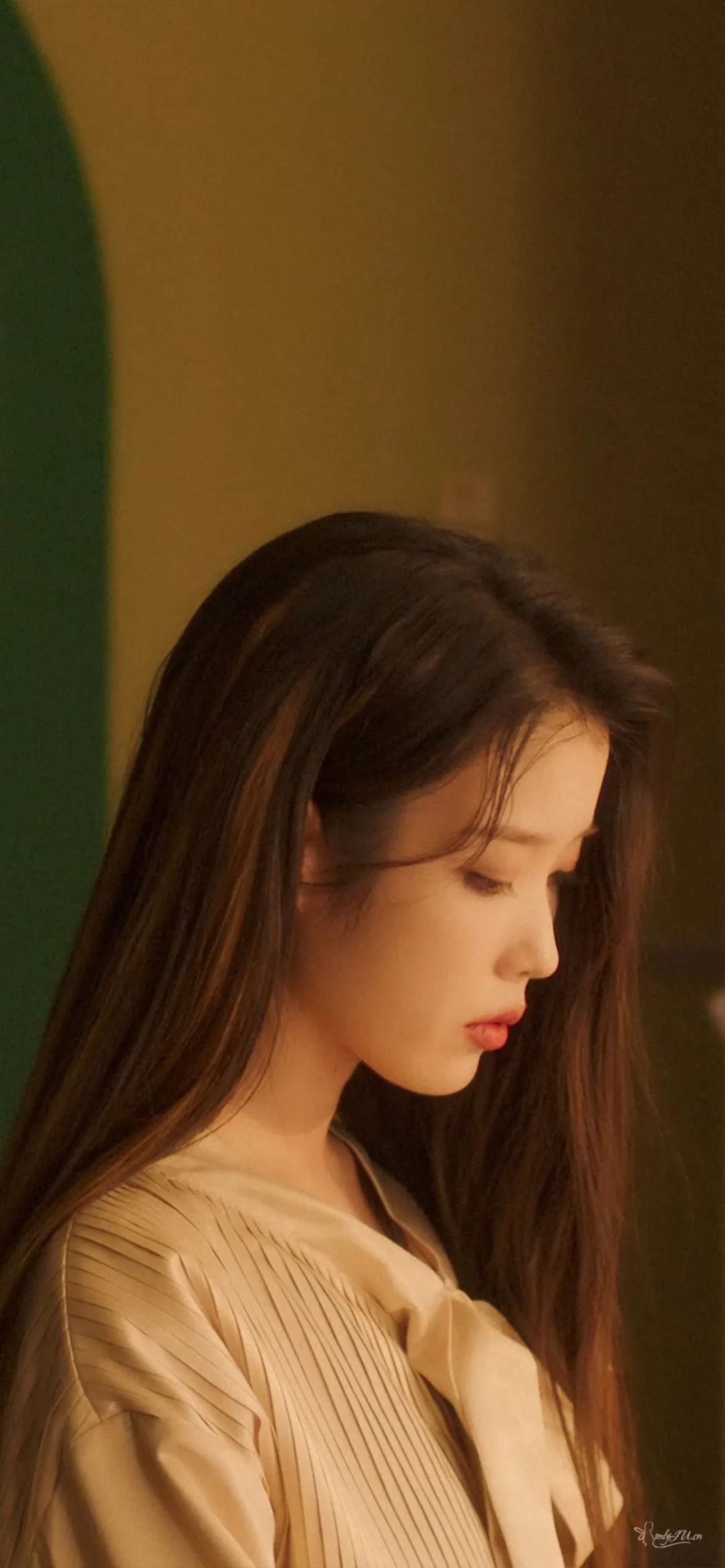 壁纸iu李智恩128