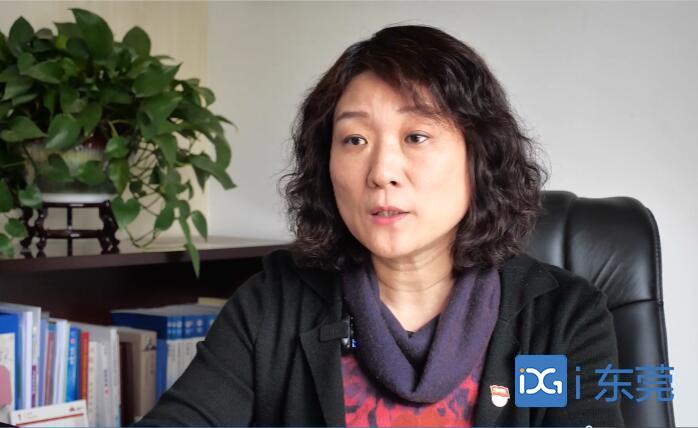 市政协委员张咏梅:建设和完善女性更年期健康综合管理体系