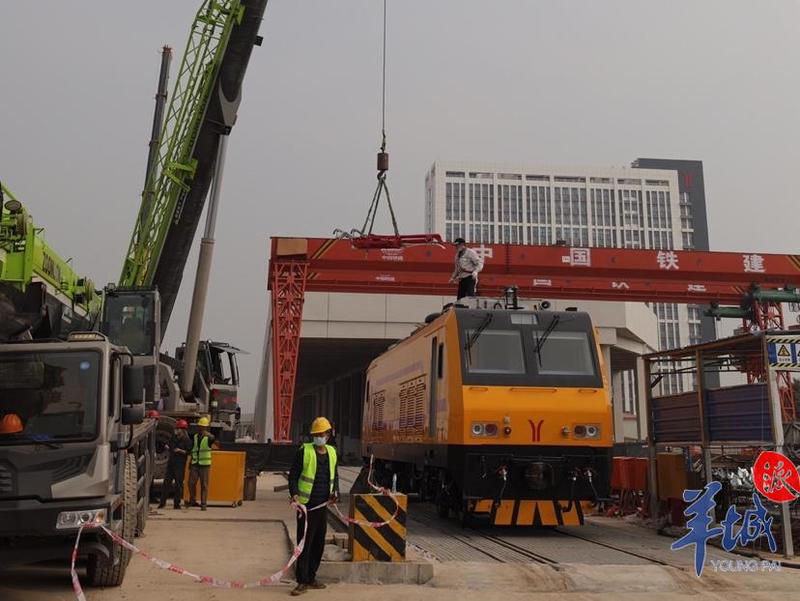 广州地铁18号线陇枕停车场首辆工程车顺利进场