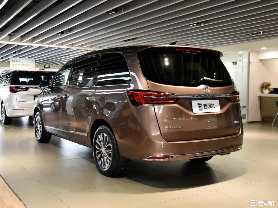 家用mpv好选择小哥带你一起看别克gl8