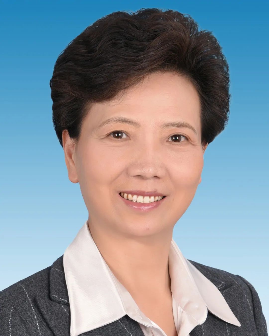 谌贻琴当选贵州省人大常委会主任