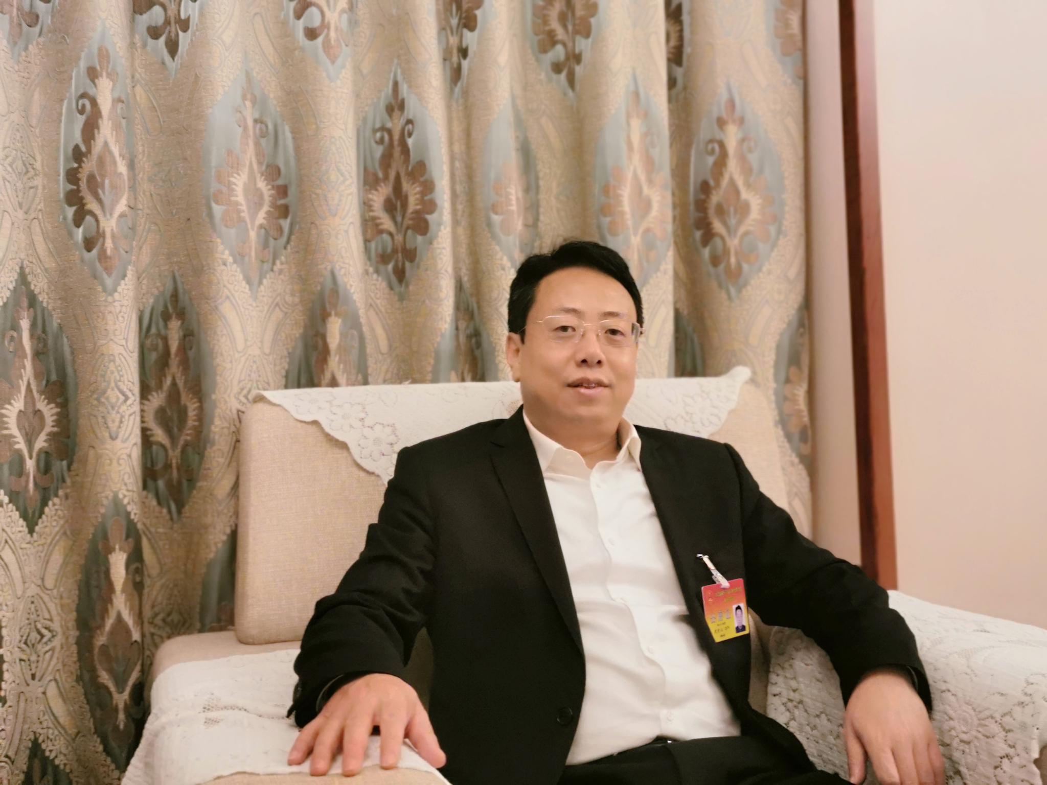 省人大代表丽水市政府秘书长沈世山拓展一件事改革应用场景