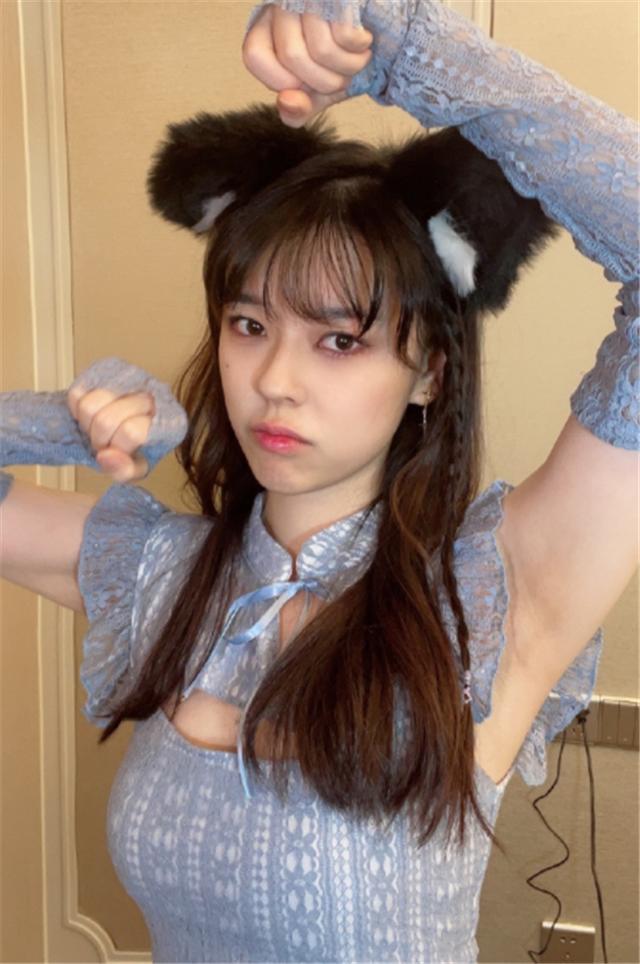 一姐沫子通宵后晒美照眼尖网友发现不对劲这嘴唇怎么回事