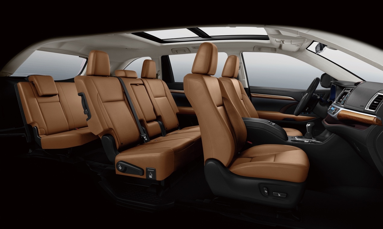 新增棕色内饰选择 2021款汉兰达上市