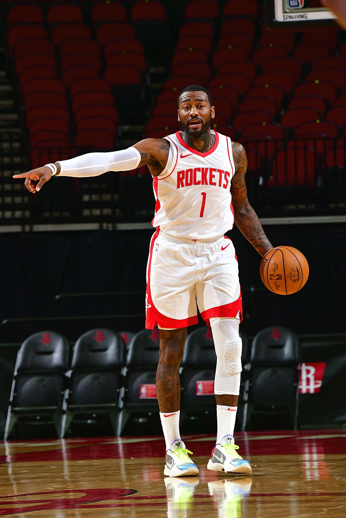 直播吧1月2日讯火箭后卫沃尔接受采访,他表示自己现在状态很好.