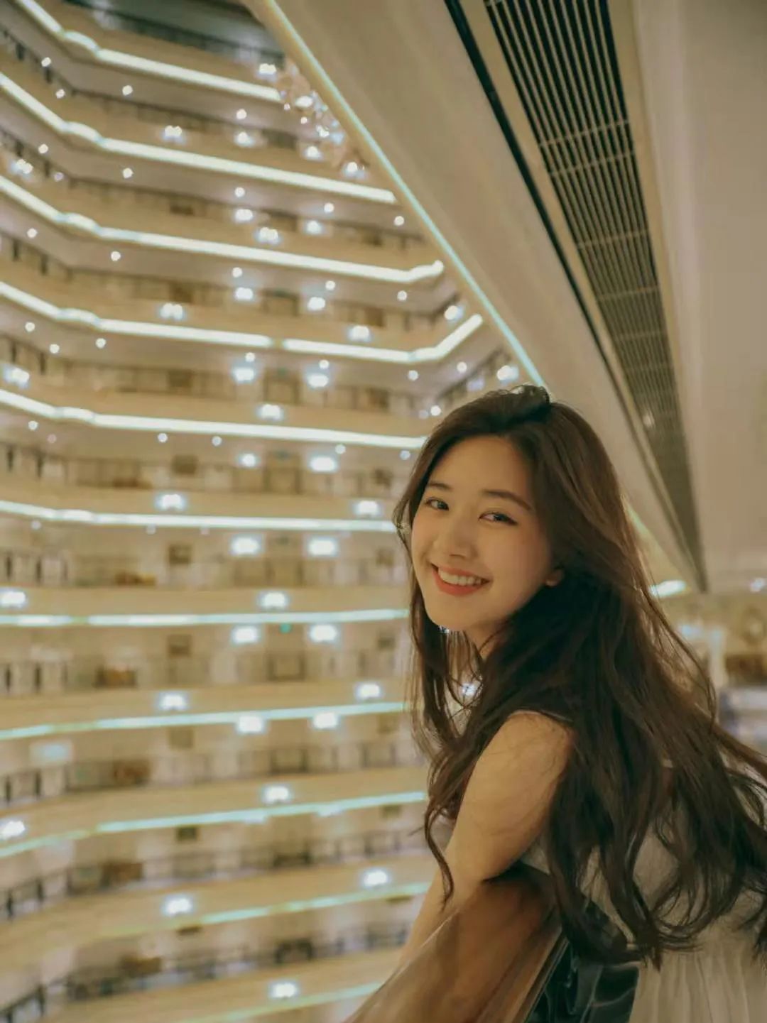 爱笑的女孩运气不会太差新年开运微笑妆上线啦