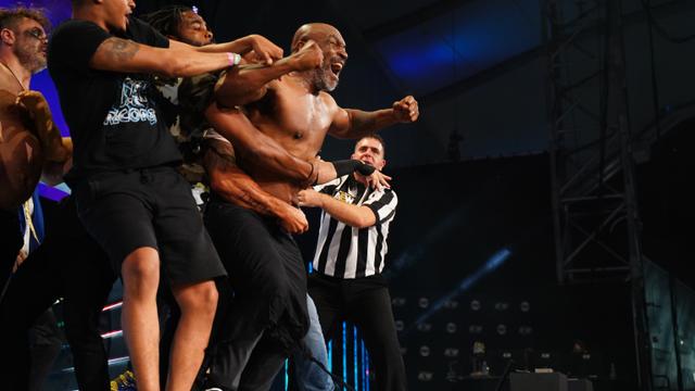 老泰森誓言要延续自己的拳击生涯并声明自己会做得更好