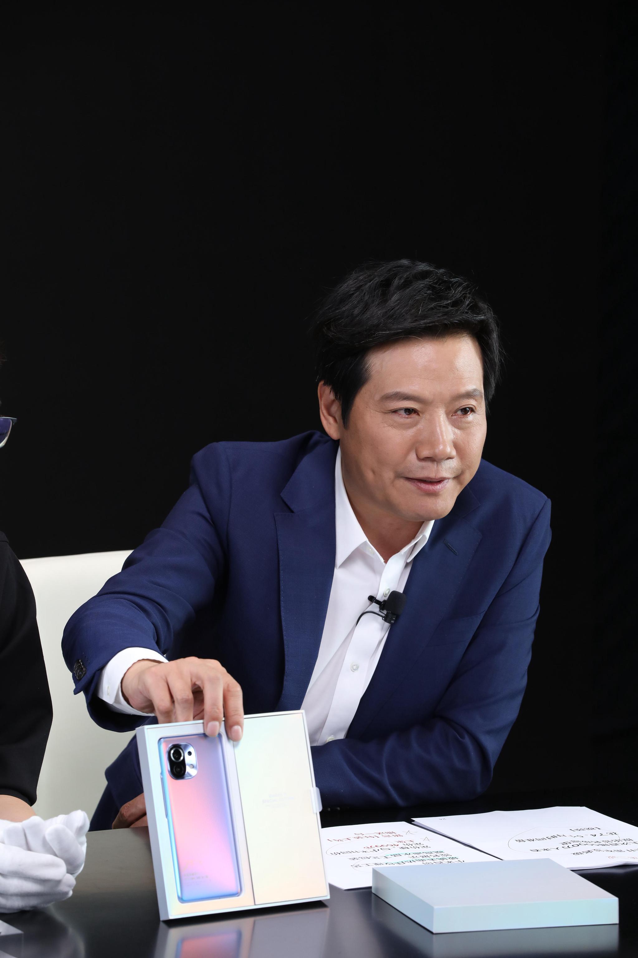 雷军直播透露小米11"环保版"热销两万台