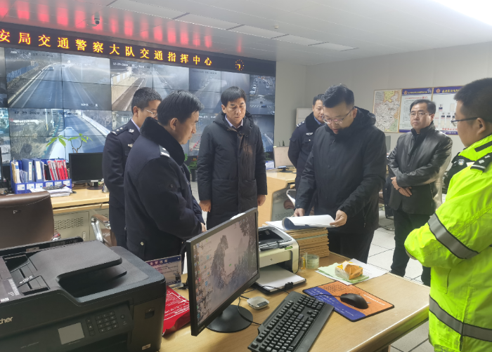 省安委办暗访全省冬季道路交通安全