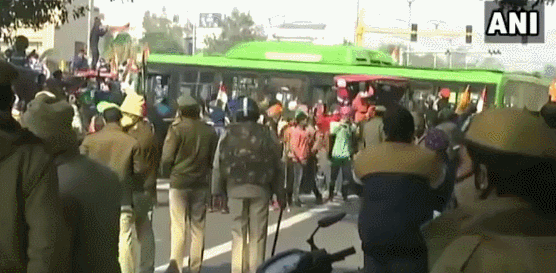 农民抗议活动爆发冲突，印度哈里亚纳邦政府通知“断网”休闲区蓝鸢梦想 - Www.slyday.coM