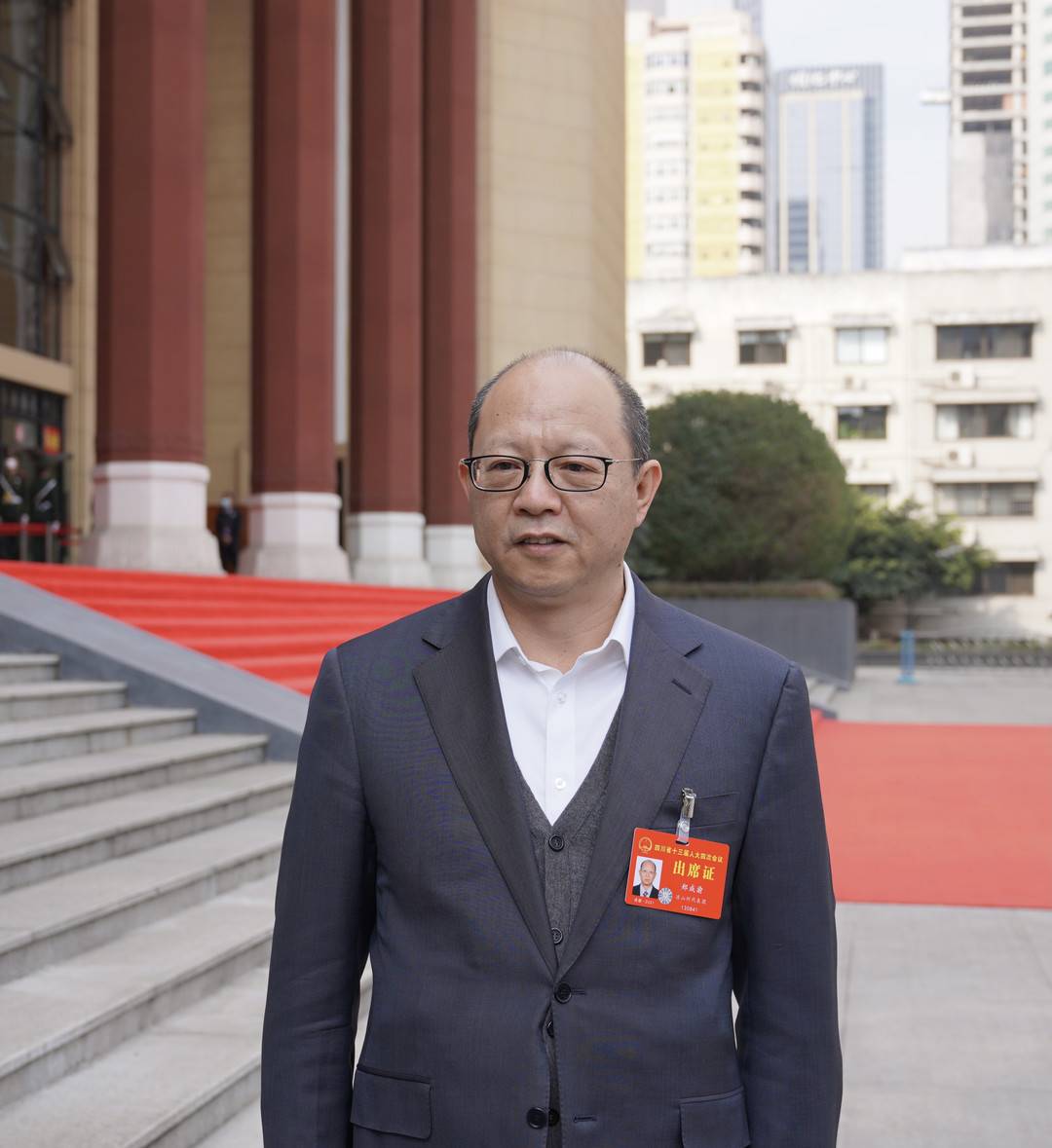 省人大代表郑成渝:四川数字经济创新试验区发展 建议聚焦"两化"顶层
