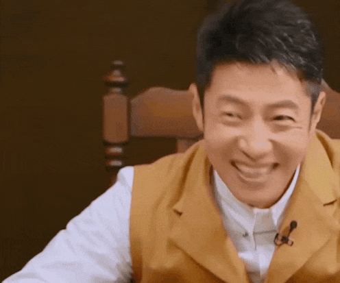 双北的默契互动,张若昀车速过快,撒贝宁的"装疯卖傻"诞生了新梗"哒哒"