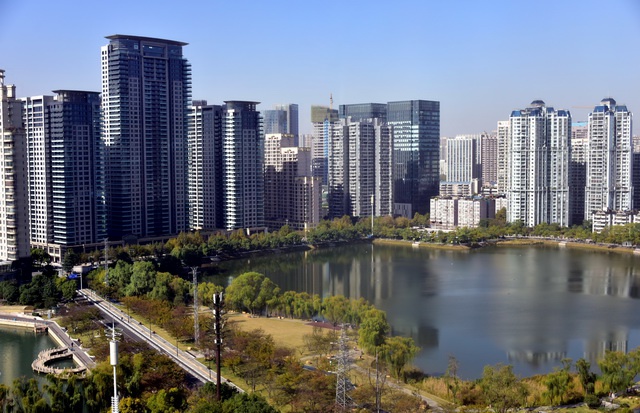 湖北省武汉市城市景观。摄影/章轲