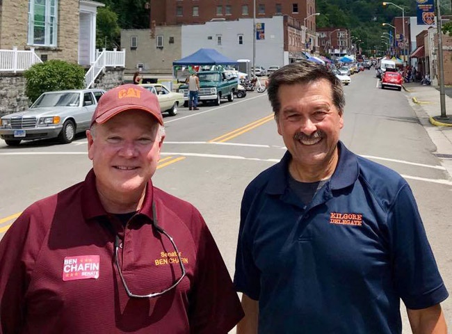 图中左侧为本·查芬（Sen.Ben Chafin）