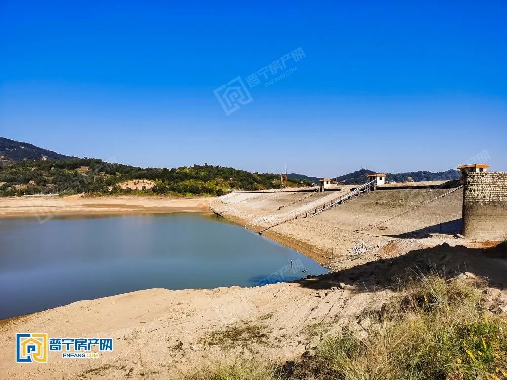 普宁三坑水库除险加固工程正式施工,至3月底市区水压偏低!