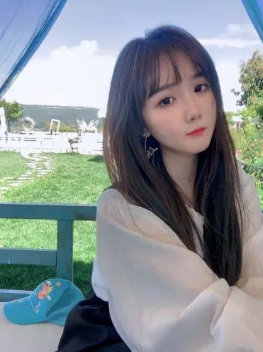 此进入直播间梦儿点此进入直播间二老师原创倒数第一的主播要表演才艺