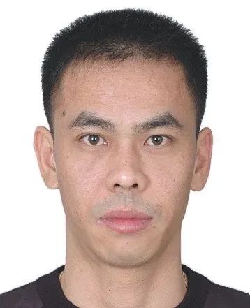 在普宁看到这个人请立即报警!