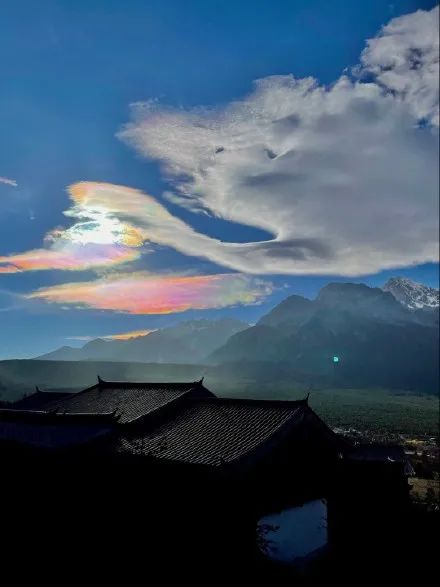 雲南的彩雲從哪兒來~|大理_新浪新聞