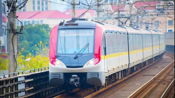 全国44城开通运营城市轨交 上海轨交这两项居第一