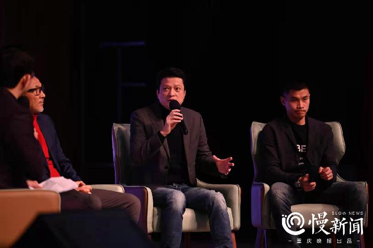 《反击：重庆当代2020》感动重庆球迷 俱乐部总经理：这是球队献给大家的一份礼物休闲区蓝鸢梦想 - Www.slyday.coM