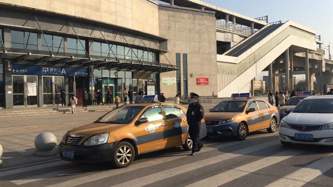 湘潭市交通运输综合行政执法支队科技信息科元旦节督查湘潭市汽车西站