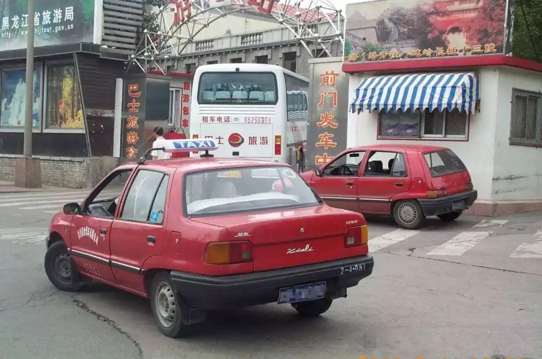 从辉煌到衰落,"国民神车"夏利到底是怎么凉凉的?