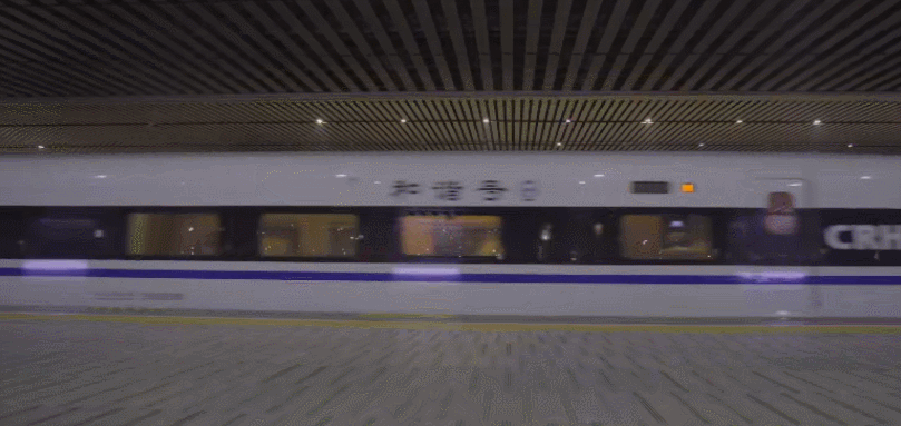 2021开年刷爆朋友圈的高铁照片惹哭无数人