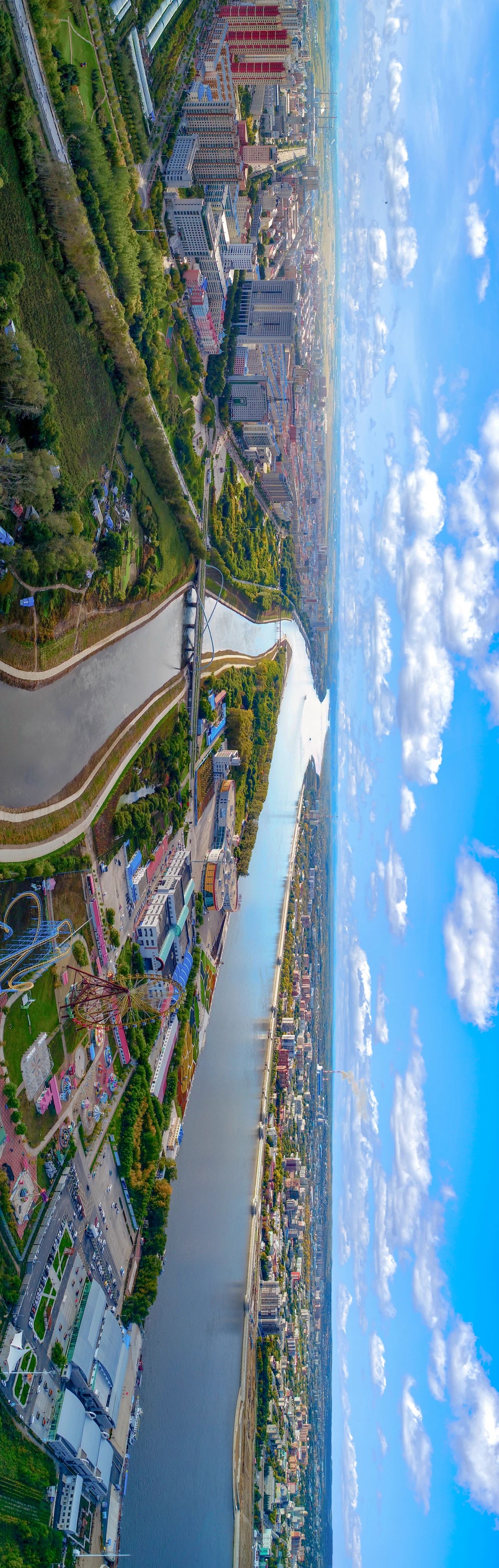 黑河市,对岸是俄罗斯布拉戈维申斯克市