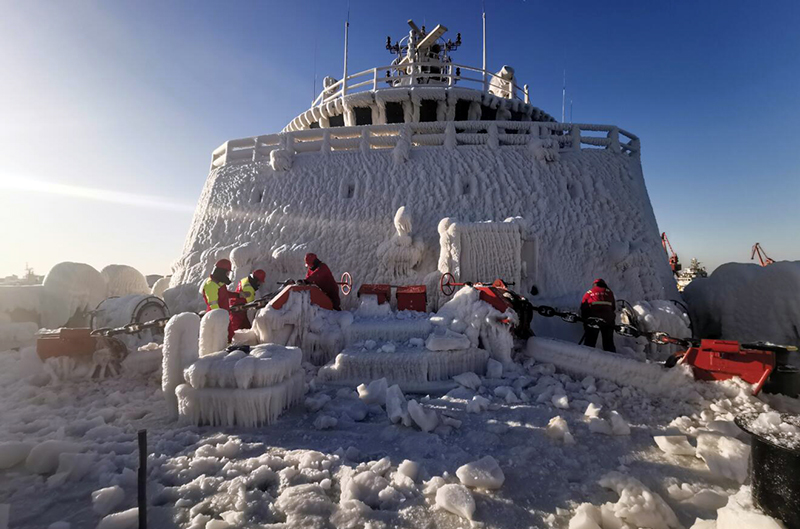 【新华网独家连线】听他说,这是你没见过的冰