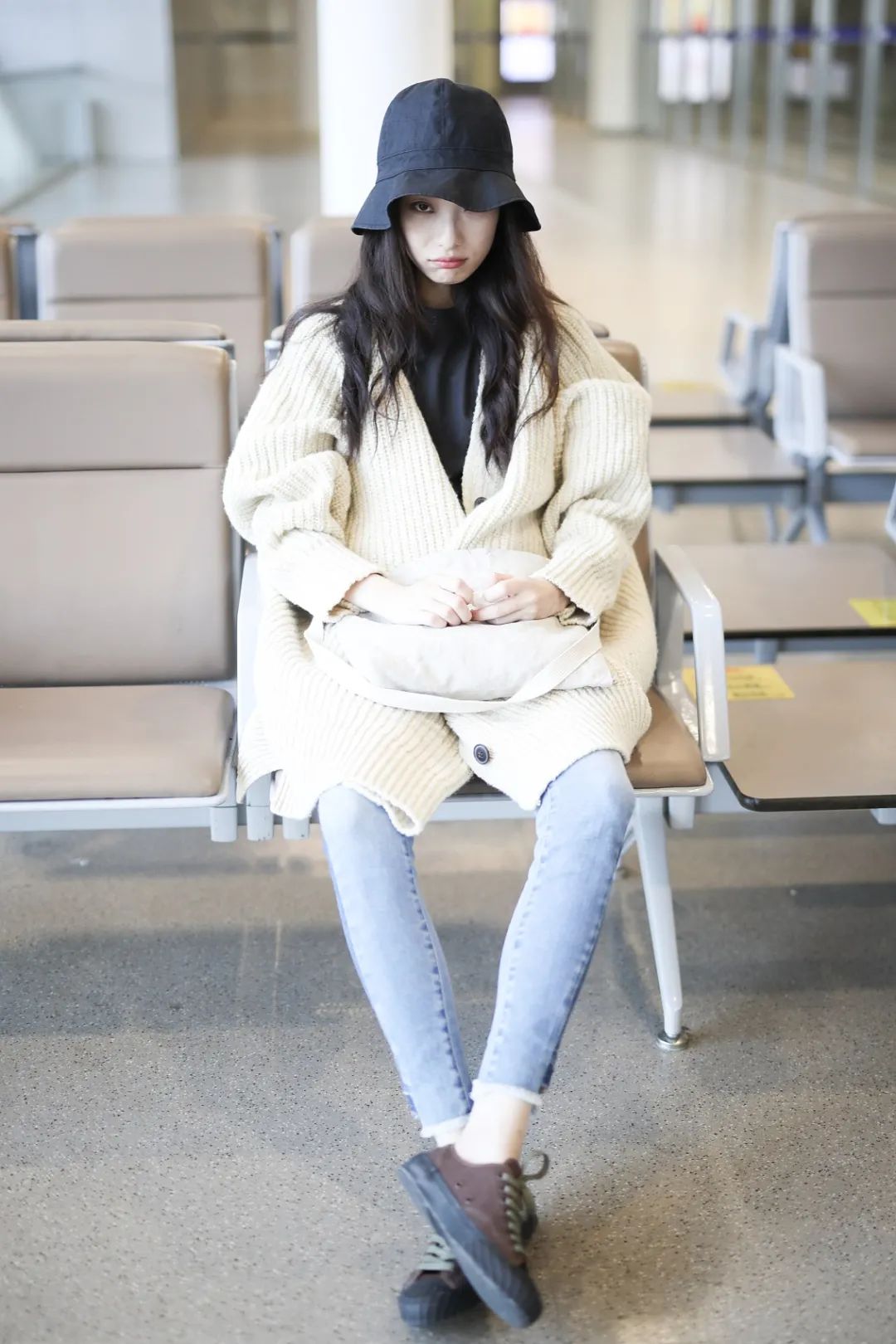 彩虹屁| 看完《流金岁月》,再看看倪妮的街拍私服(还是好看)