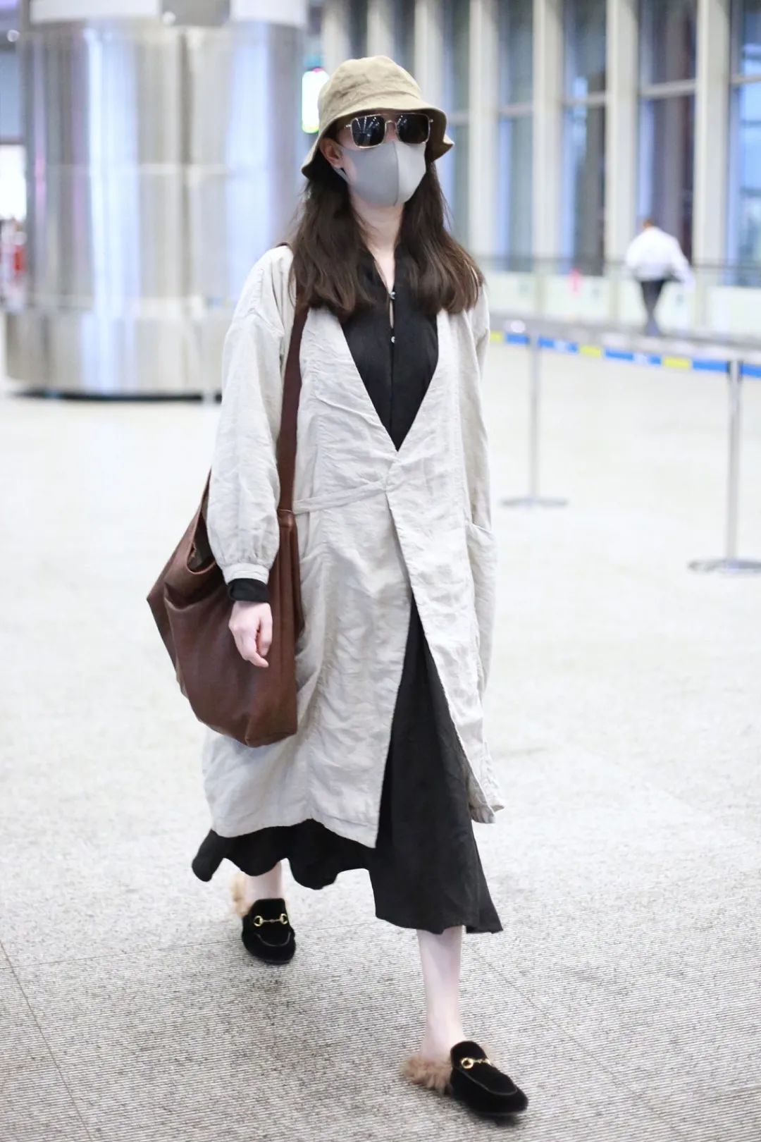 彩虹屁| 看完《流金岁月》,再看看倪妮的街拍私服(还是好看)